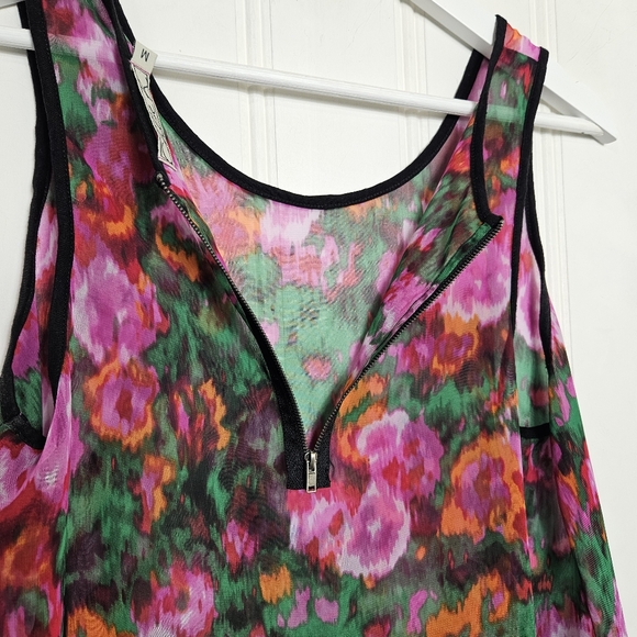 Chloe K Sheer Top Womens Size M Pink Black Multicolored Floral Sleeveless Tank - Picture 9 of 14